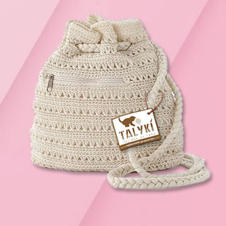 Bolso o cartera tejida a mano. Bolsos personalizados. Carteras personalizadas.Bolsos en trapillo. Talykí Taller de Tejidos y diseño textil